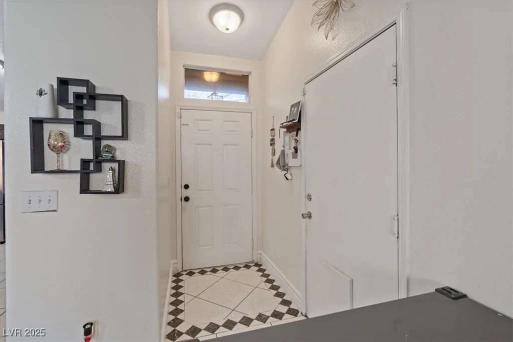 5184 Mineral Lake, Las Vegas, NV 89122