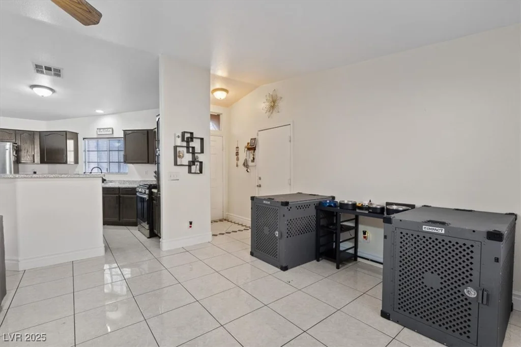 5184 Mineral Lake, Las Vegas, NV 89122
