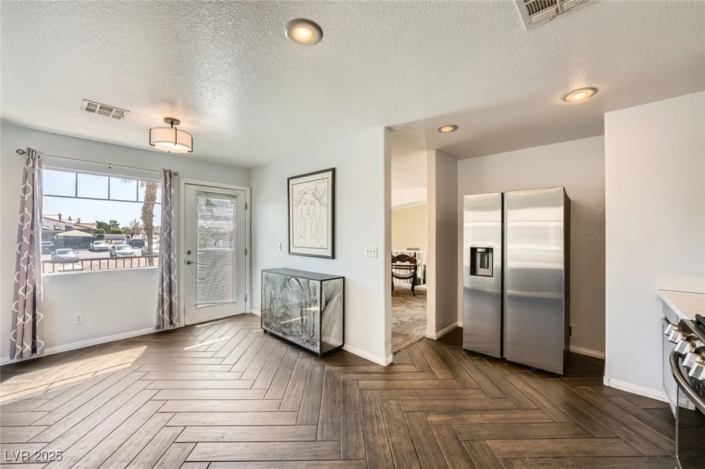 2761 Red Vista, Henderson, NV 89074