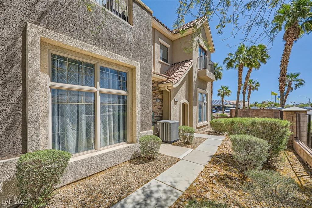 2761 Red Vista, Henderson, NV 89074
