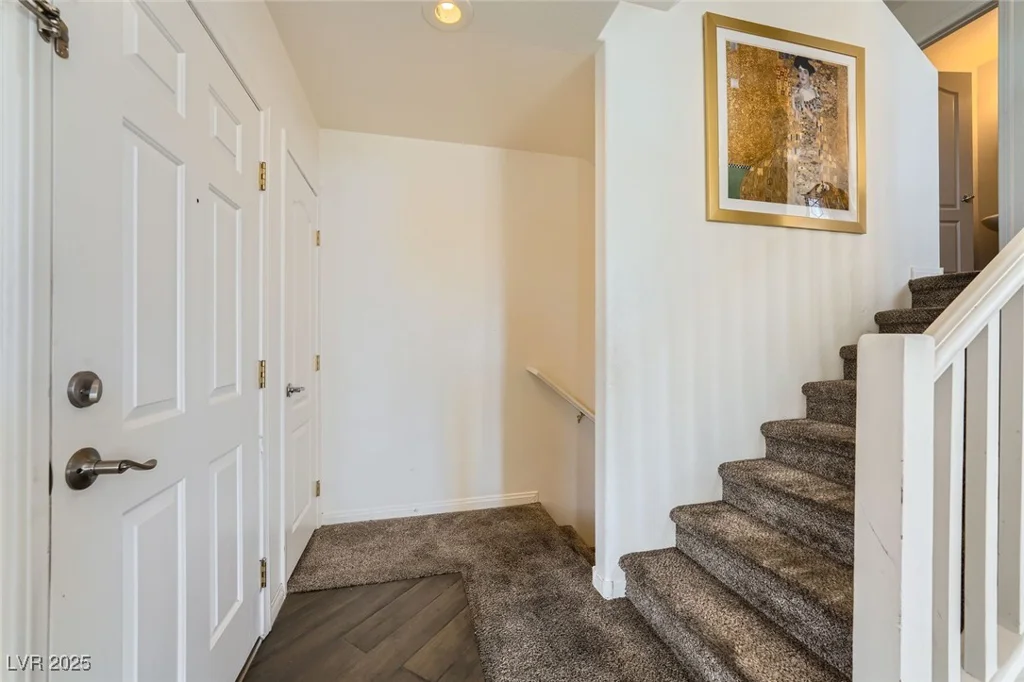 2761 Red Vista, Henderson, NV 89074