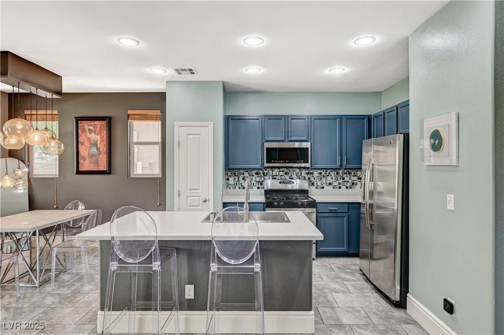 7486 Benlomond, Las Vegas, NV 89179