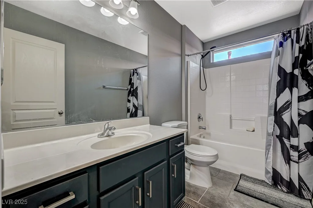 7486 Benlomond, Las Vegas, NV 89179