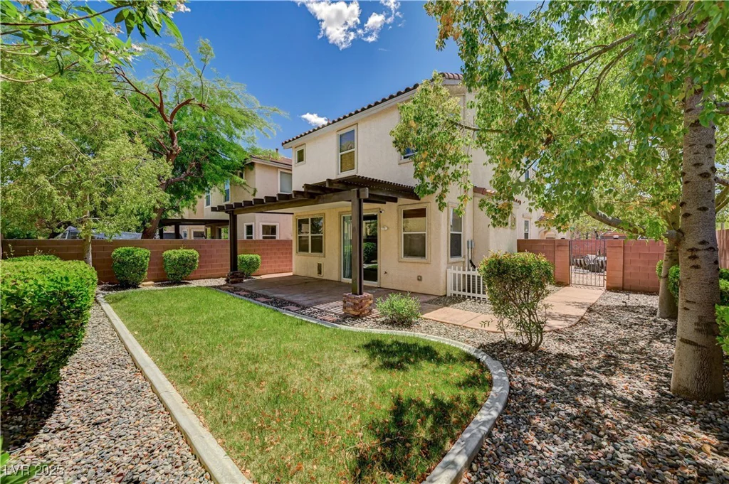 7486 Benlomond, Las Vegas, NV 89179