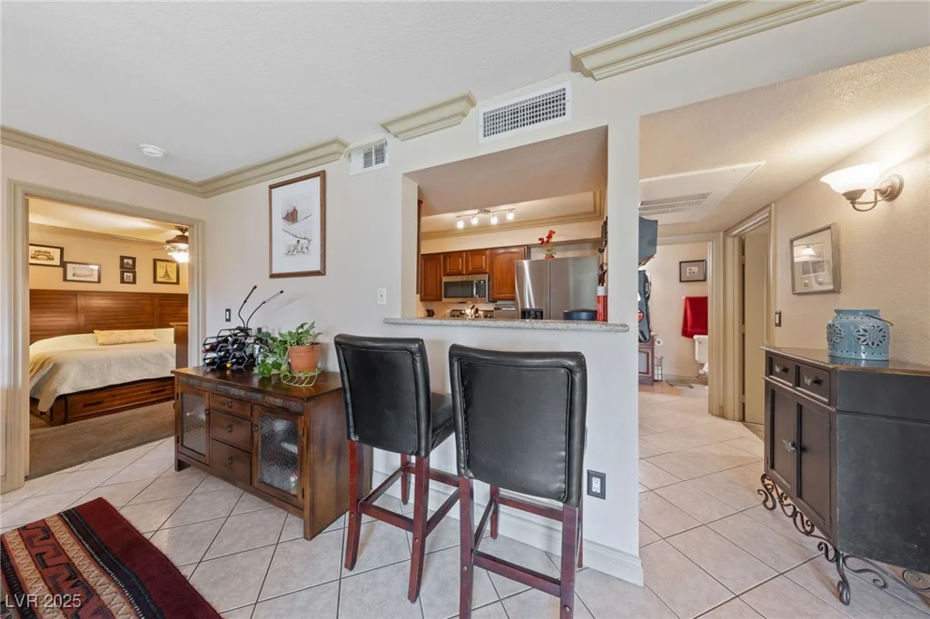 1150 Buffalo, Las Vegas, NV 89128