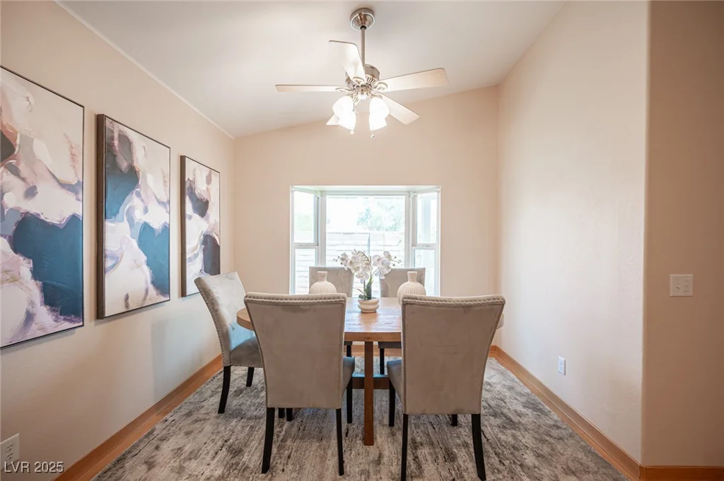 7500 Peaceful Brook, Las Vegas, NV 89131