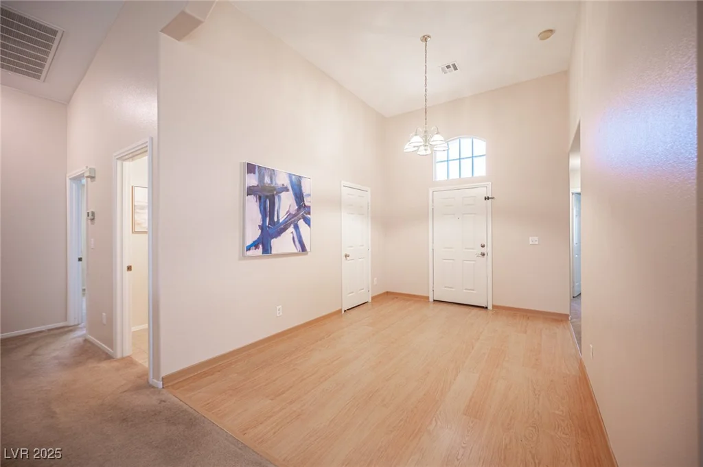 7500 Peaceful Brook, Las Vegas, NV 89131