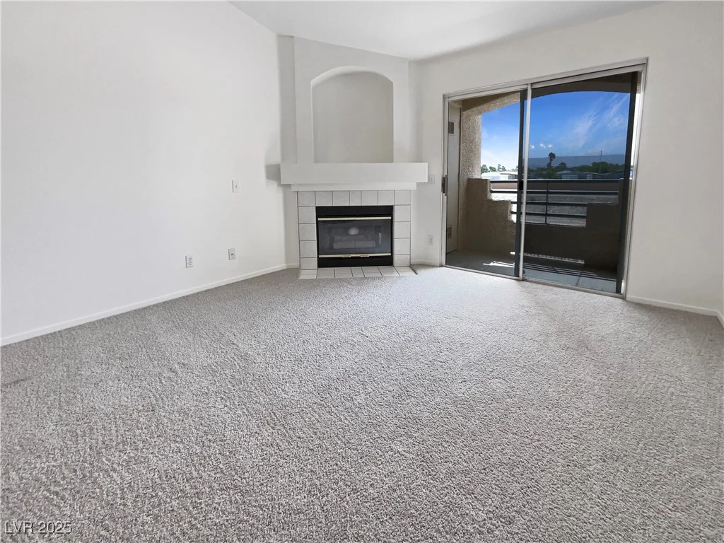 5415 Harmon, Las Vegas, NV 89103