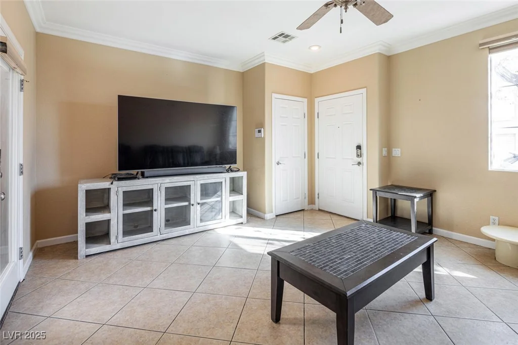 7491 Speedwell Cavern, Las Vegas, NV 89139