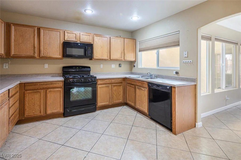 7491 Speedwell Cavern, Las Vegas, NV 89139