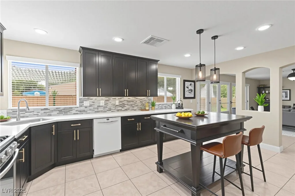 9469 Coral Shine, Las Vegas, NV 89123