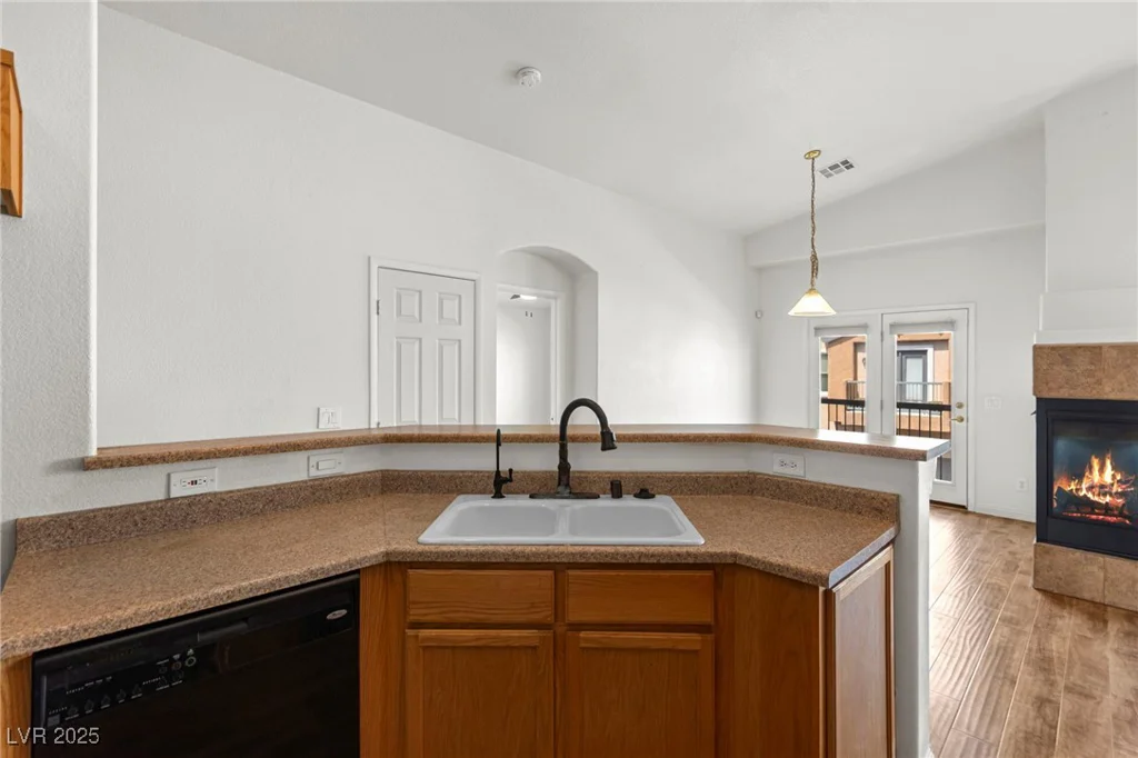 6029 Mustang Breeze, Henderson, NV 89011