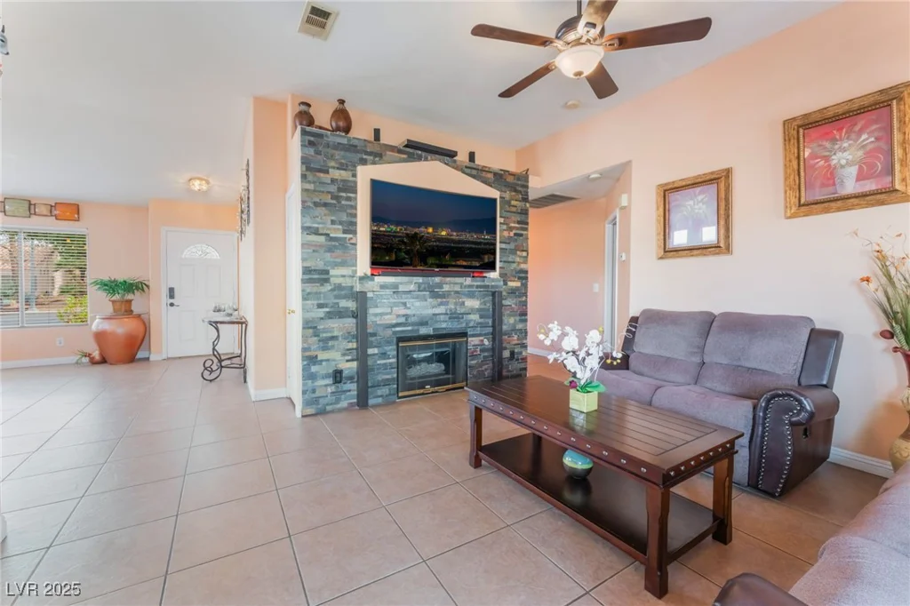4110 Bonita Desert, North Las Vegas, NV 89032