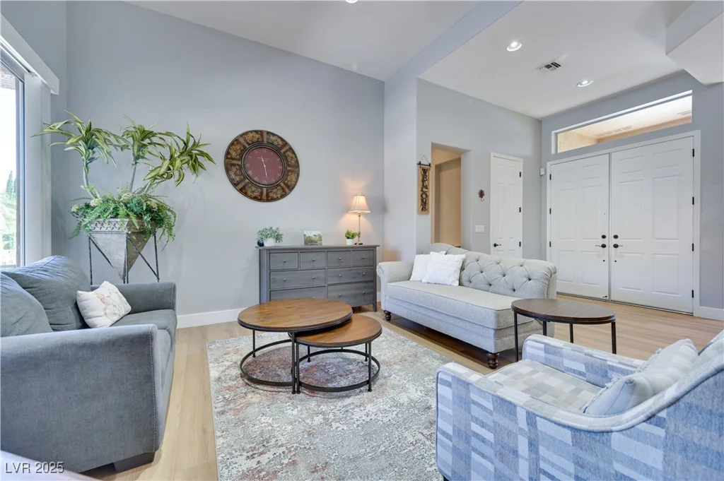 10632 Clarion, Las Vegas, NV 89134