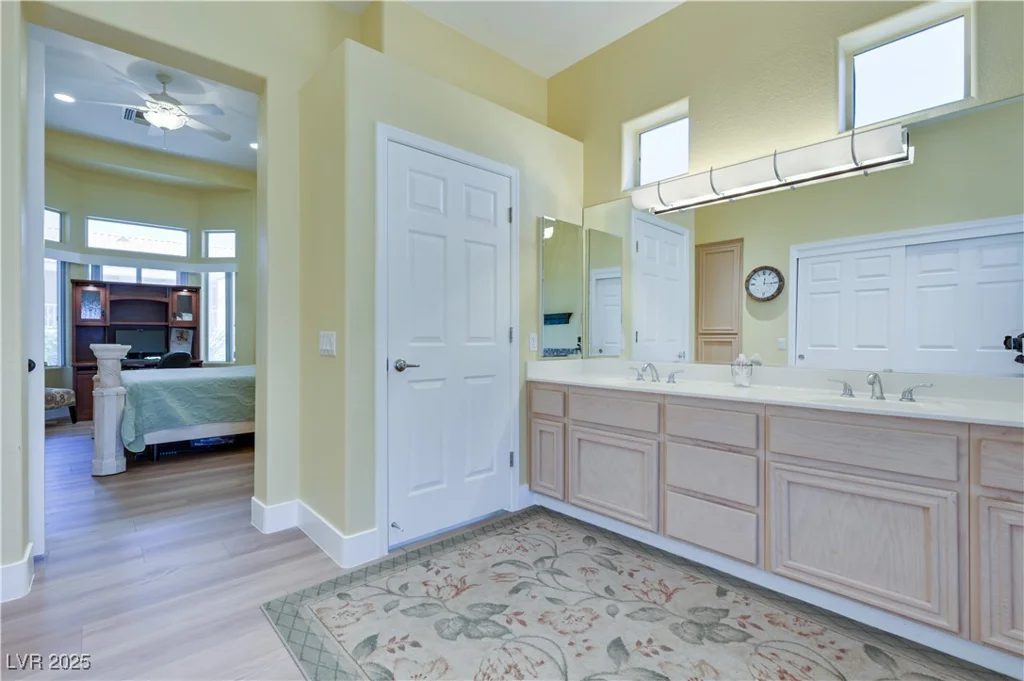 10632 Clarion, Las Vegas, NV 89134