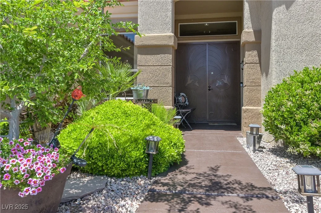 10632 Clarion, Las Vegas, NV 89134