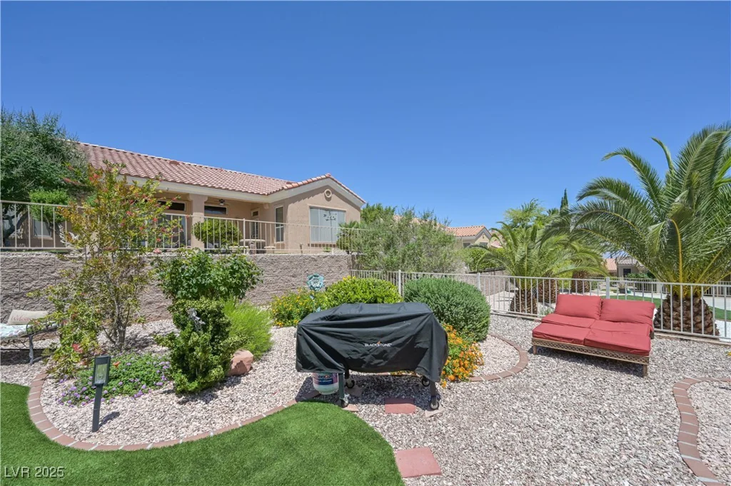 10632 Clarion, Las Vegas, NV 89134