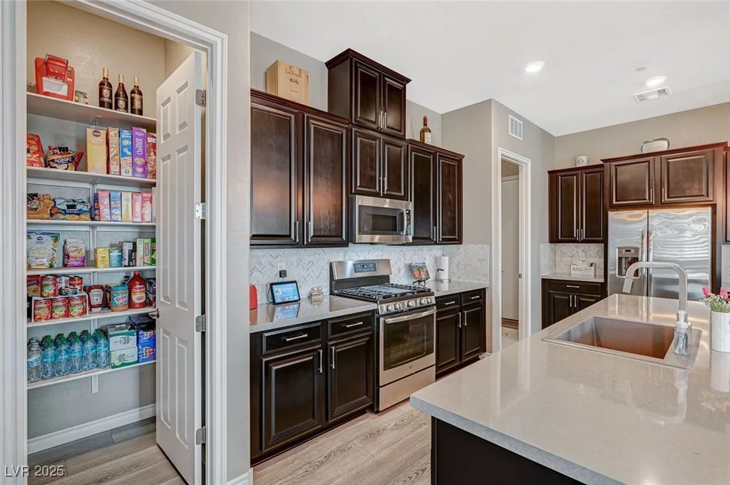 468 Harvest Rain, Las Vegas, NV 89011