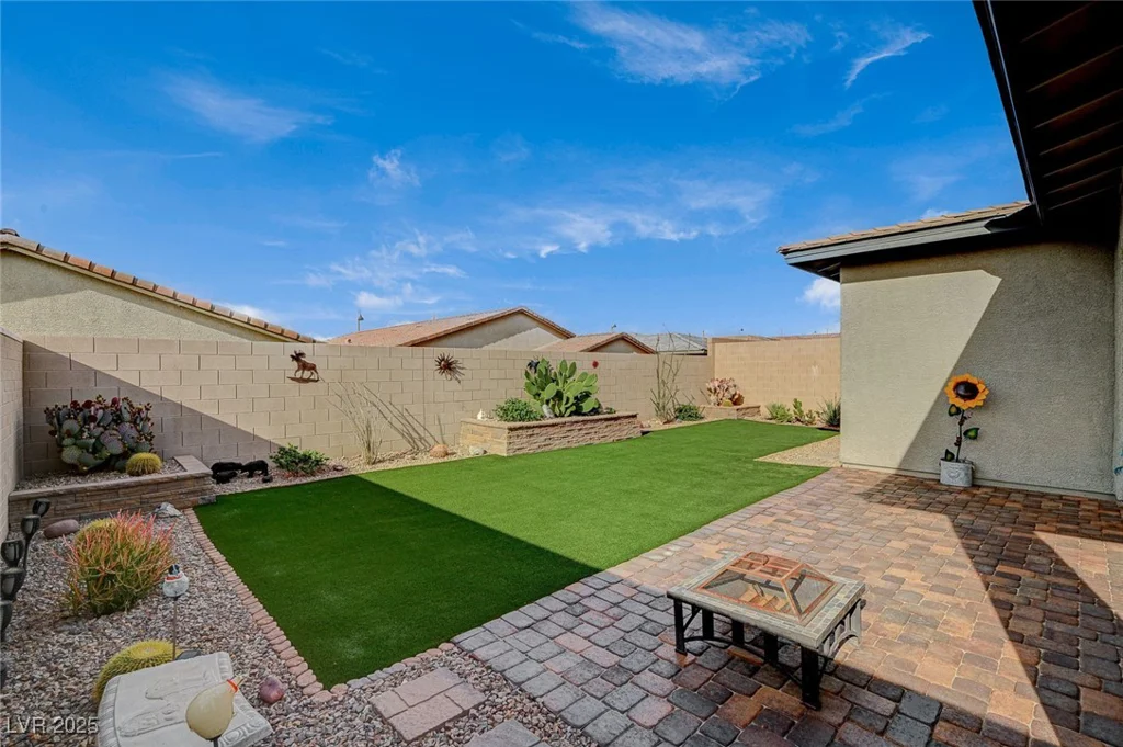 468 Harvest Rain, Las Vegas, NV 89011