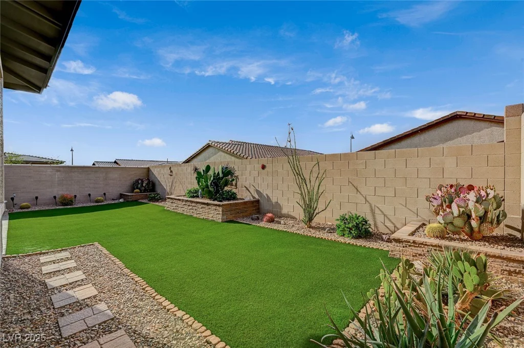 468 Harvest Rain, Las Vegas, NV 89011