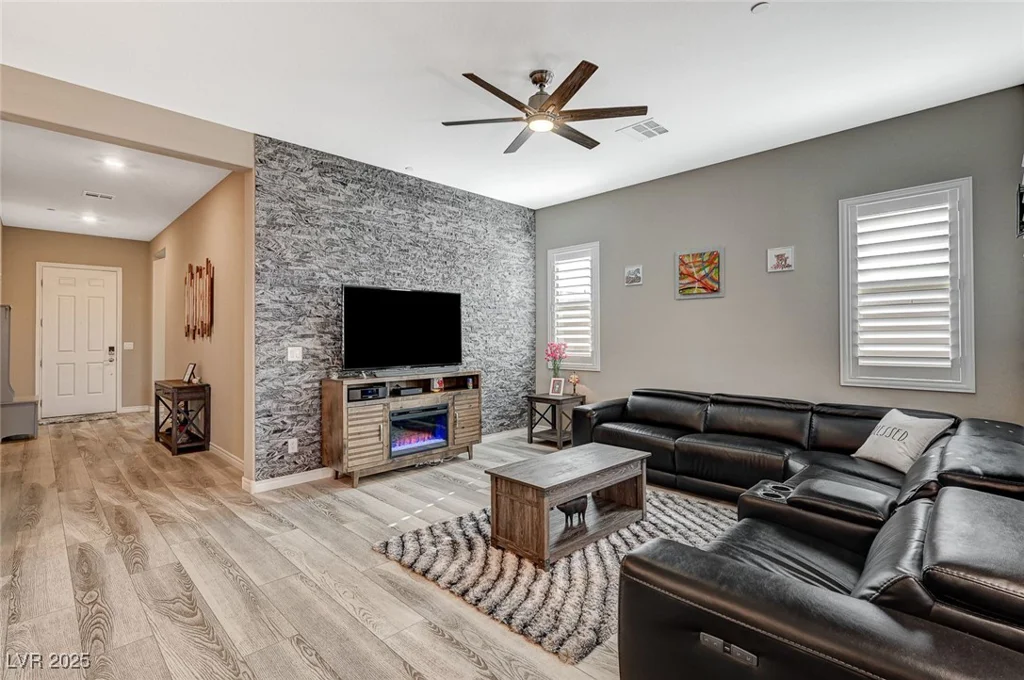 468 Harvest Rain, Las Vegas, NV 89011