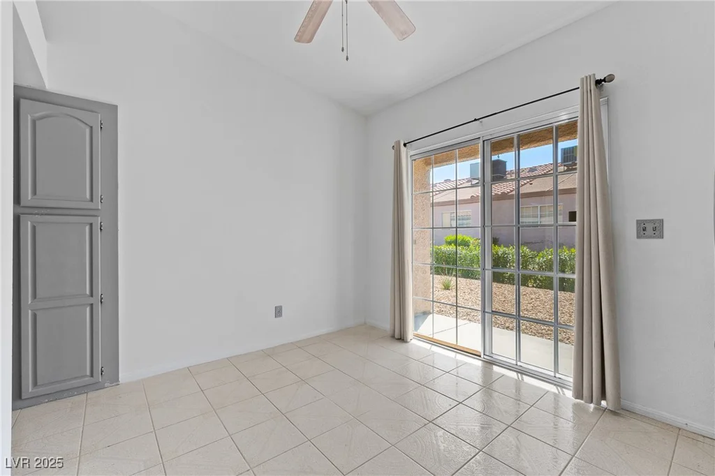 1411 Di Blasi, Las Vegas, NV 89119