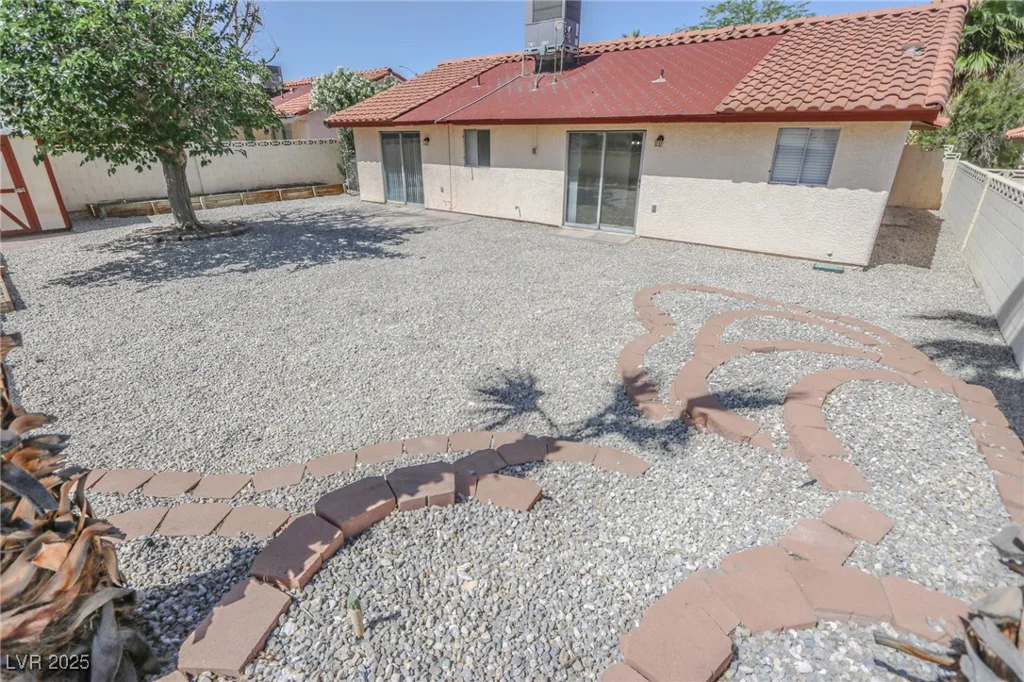 134 Saint Albans, Henderson, NV 89015