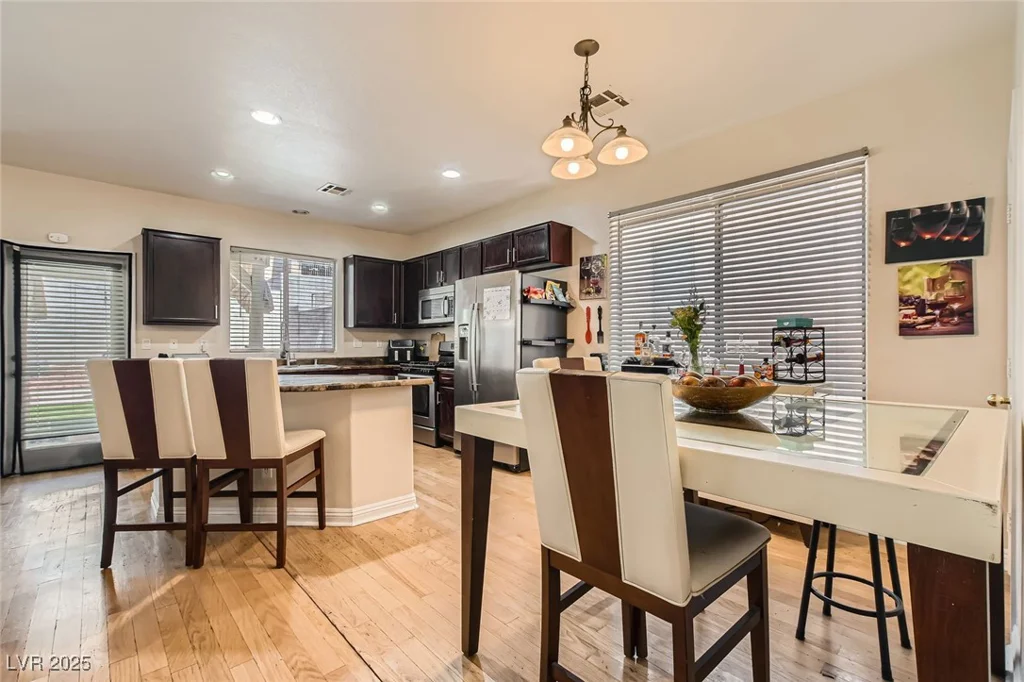 6424 Strongbow, Las Vegas, NV 89156
