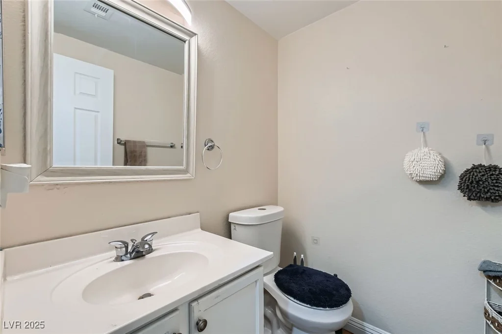 6424 Strongbow, Las Vegas, NV 89156