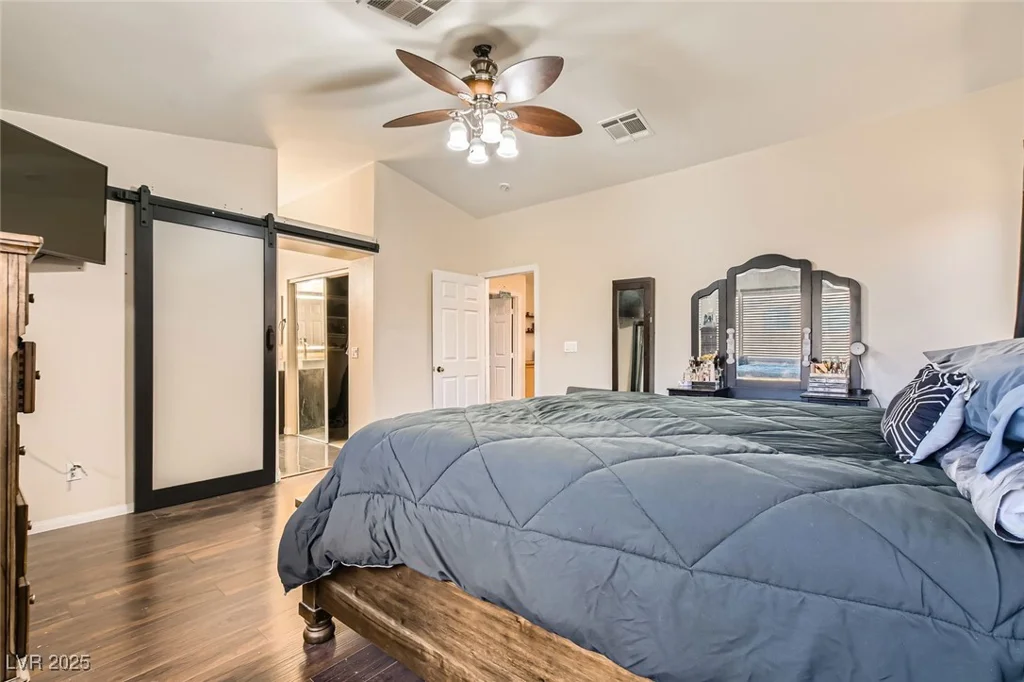 6424 Strongbow, Las Vegas, NV 89156