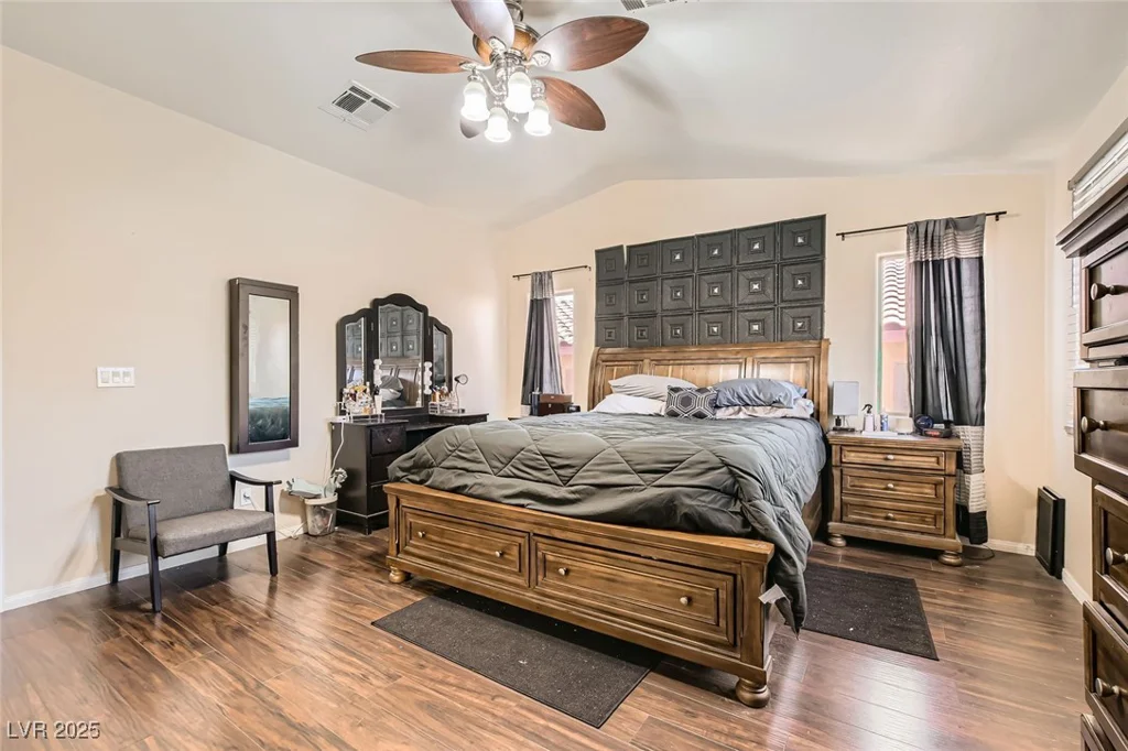 6424 Strongbow, Las Vegas, NV 89156
