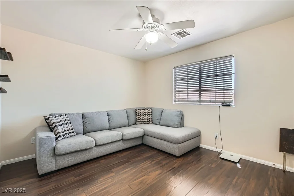 6424 Strongbow, Las Vegas, NV 89156