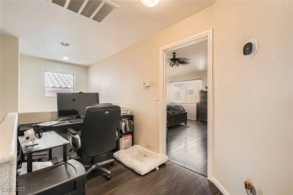 6424 Strongbow, Las Vegas, NV 89156