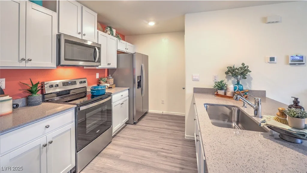 6918 Wrightshire, Las Vegas, NV 89166