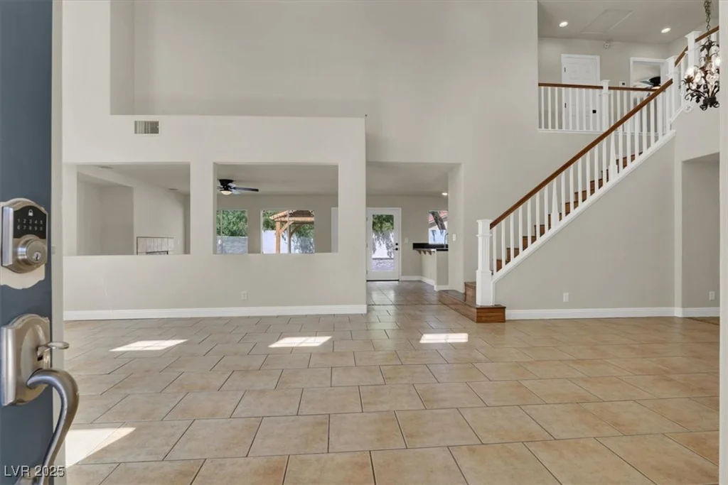 6313 Giant Oak, North Las Vegas, NV 89084