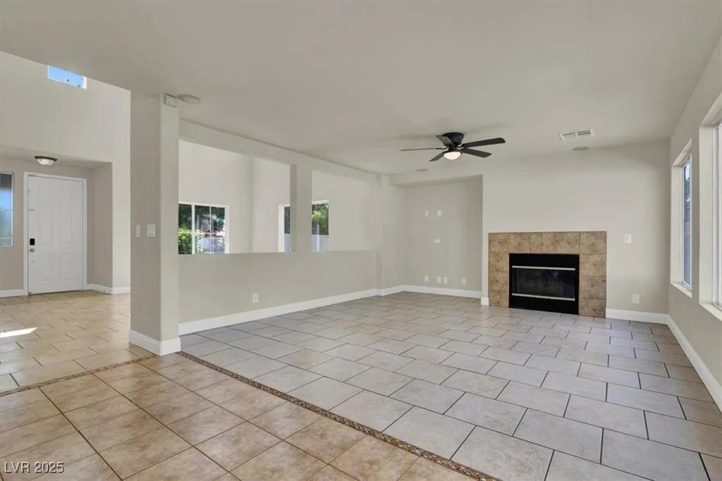 6313 Giant Oak, North Las Vegas, NV 89084