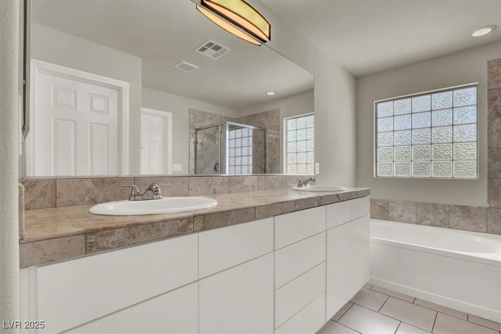6313 Giant Oak, North Las Vegas, NV 89084