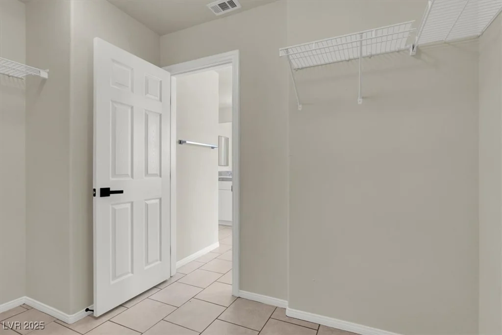 6313 Giant Oak, North Las Vegas, NV 89084