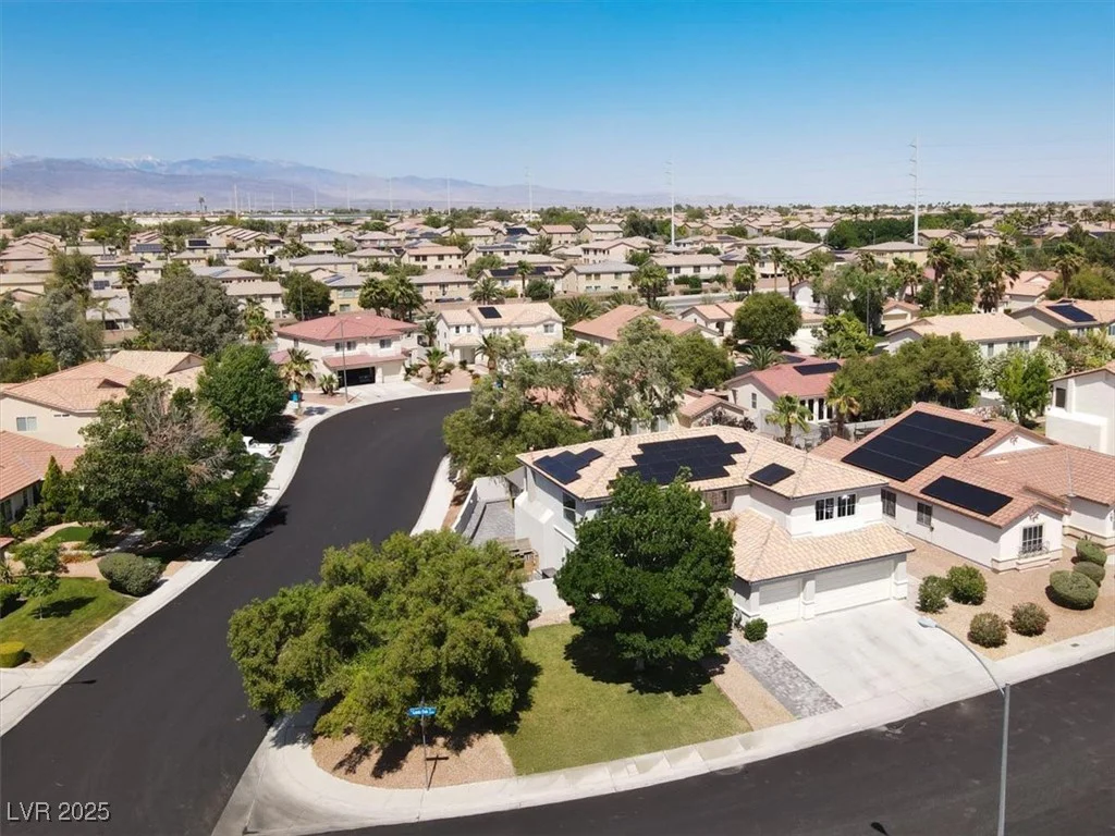 6313 Giant Oak, North Las Vegas, NV 89084