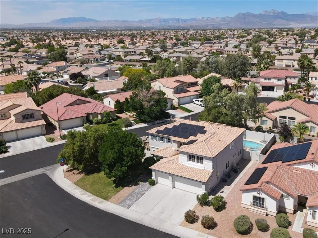 6313 Giant Oak, North Las Vegas, NV 89084