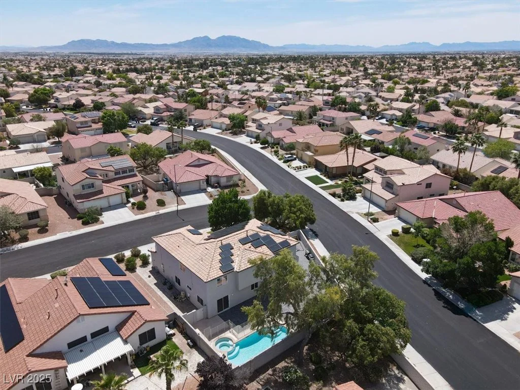 6313 Giant Oak, North Las Vegas, NV 89084