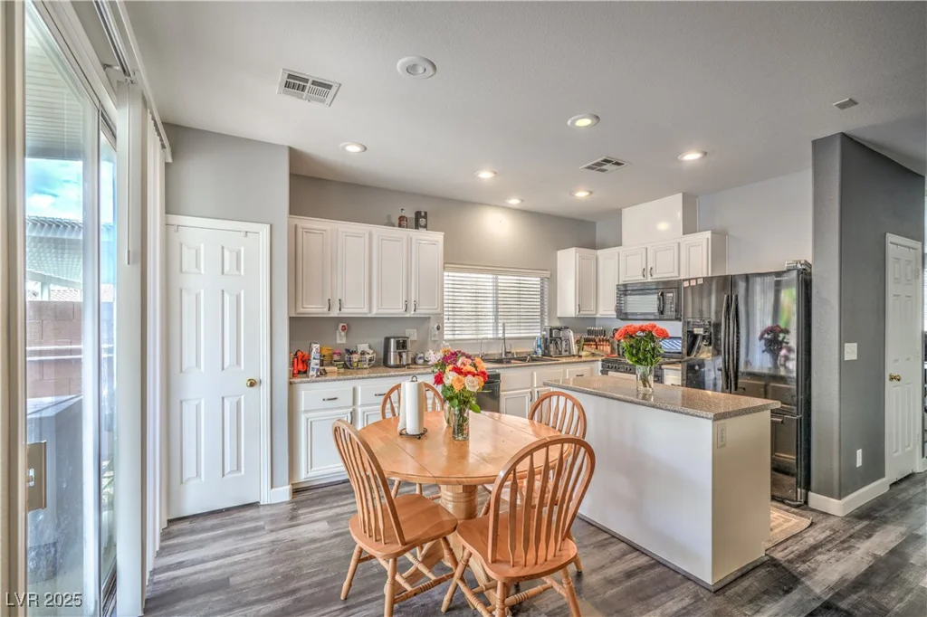 5024 Granite Creek, Las Vegas, NV 89131