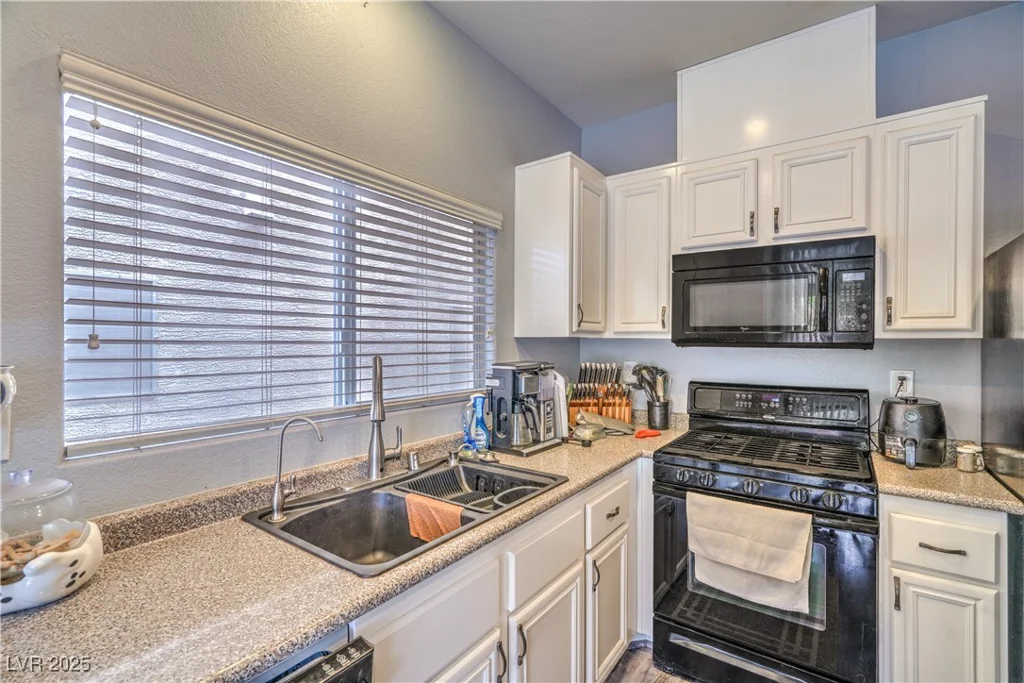 5024 Granite Creek, Las Vegas, NV 89131
