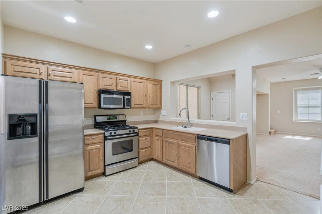 7363 San Pablin, Las Vegas, NV 89139