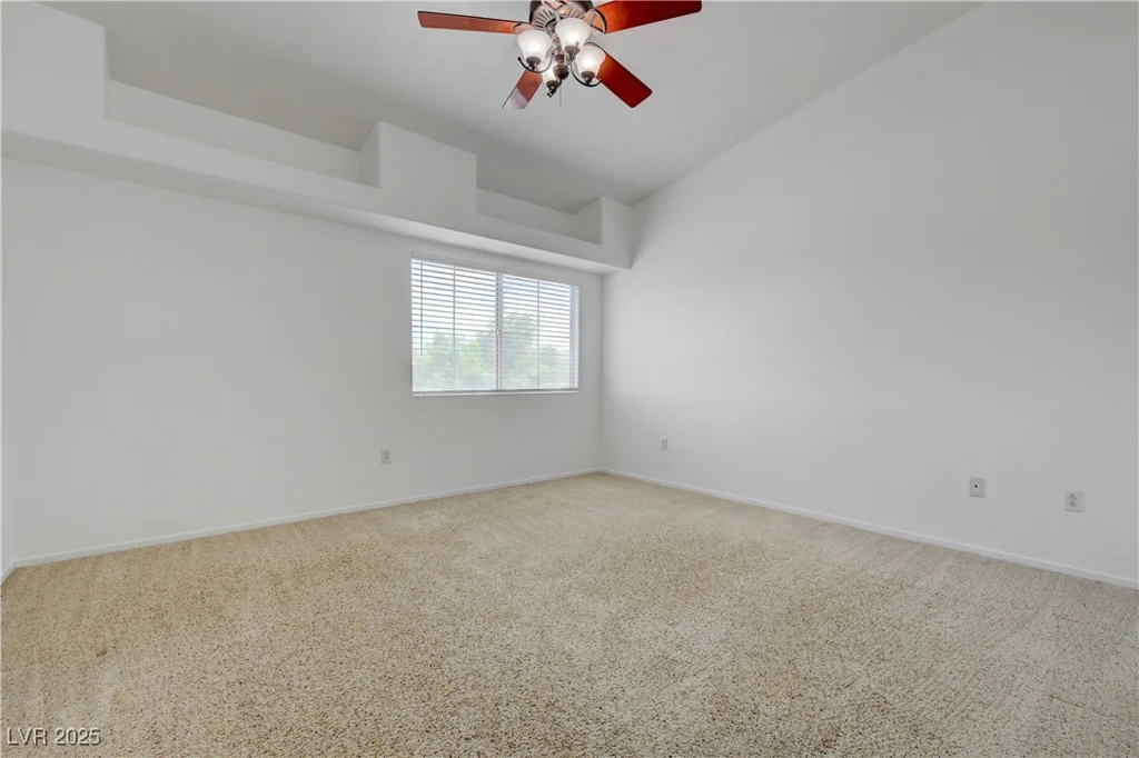 10525 Pine Glen, Las Vegas, NV 89144
