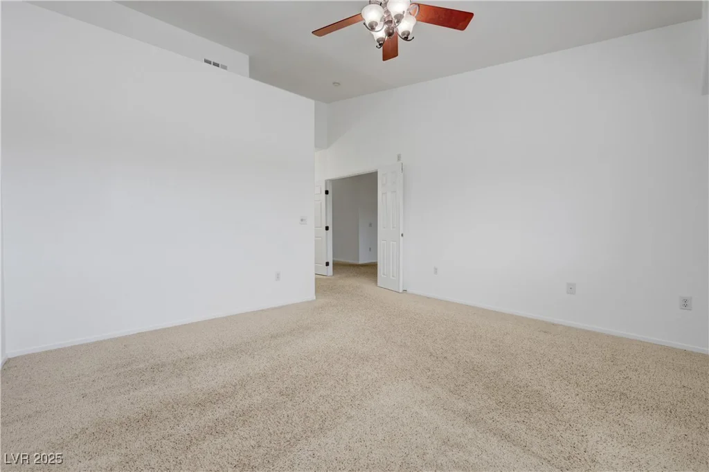 10525 Pine Glen, Las Vegas, NV 89144