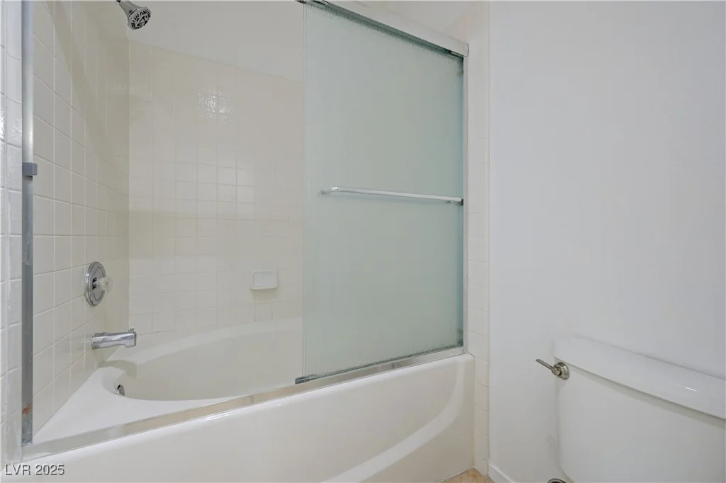 10525 Pine Glen, Las Vegas, NV 89144