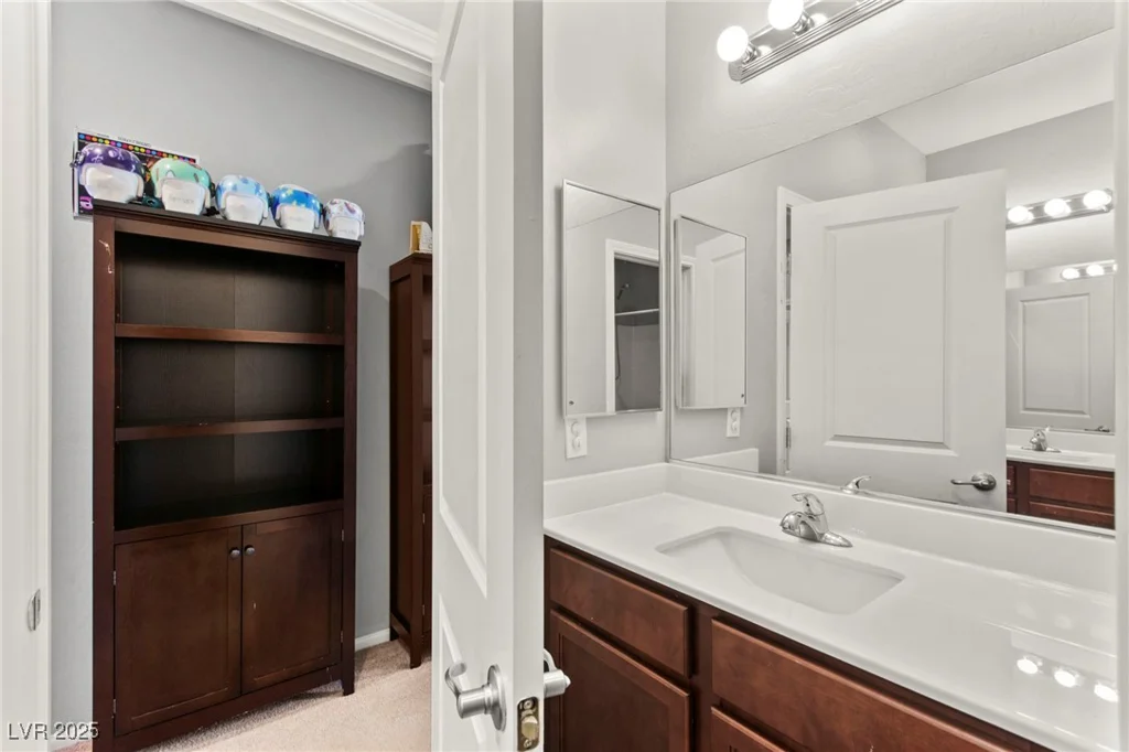 2672 Painted Mist, Las Vegas, NV 89142