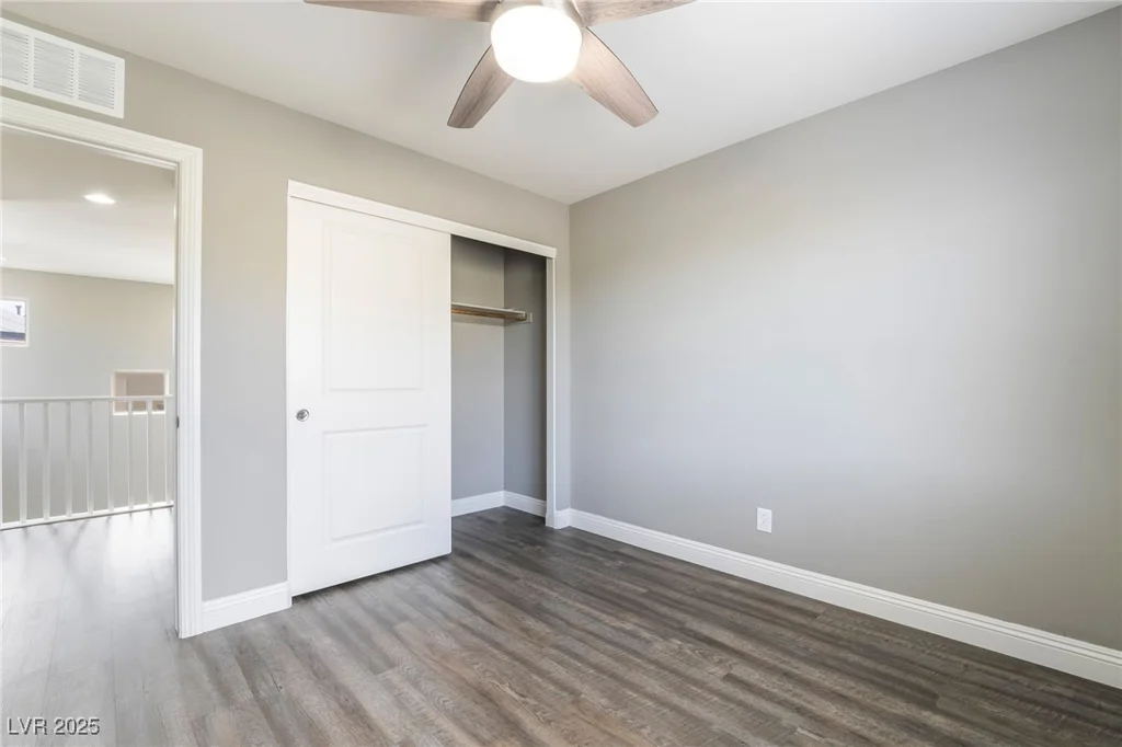 5981 Smith Valley, Las Vegas, NV 89148