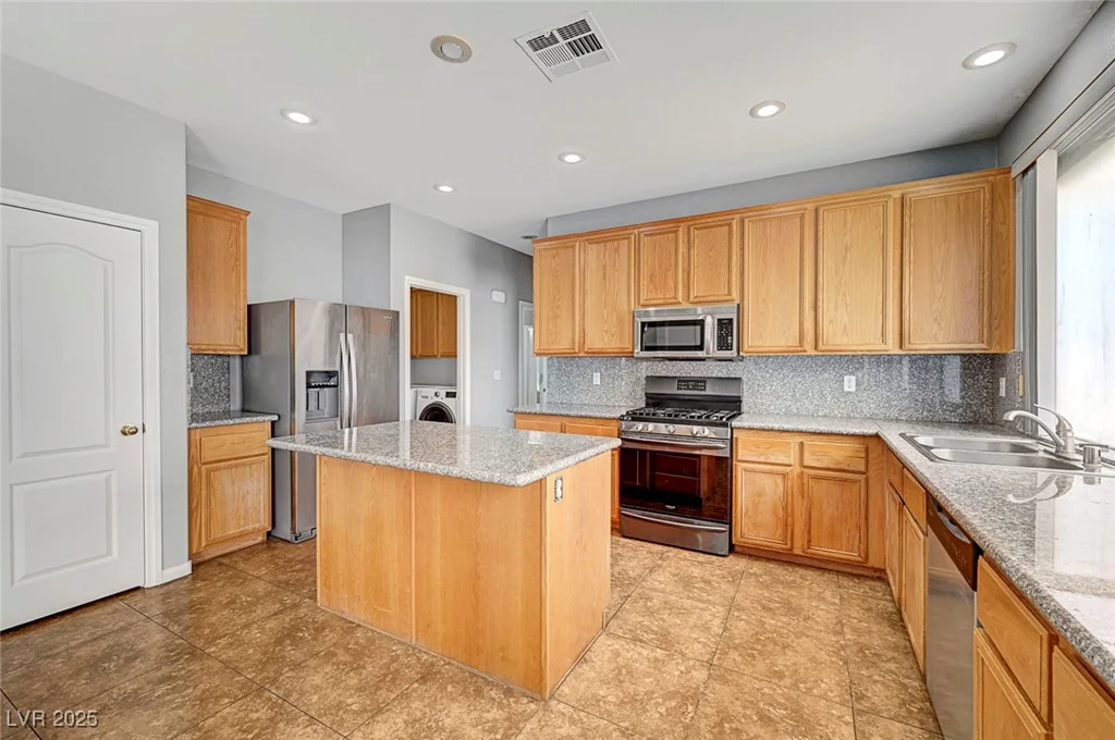 10135 Diving Duck, Las Vegas, NV 89117